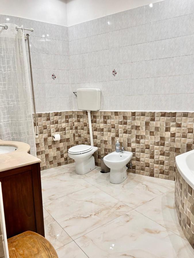 Casa Vacanze The Fortress Διαμέρισμα Νάπολη Εξωτερικό φωτογραφία